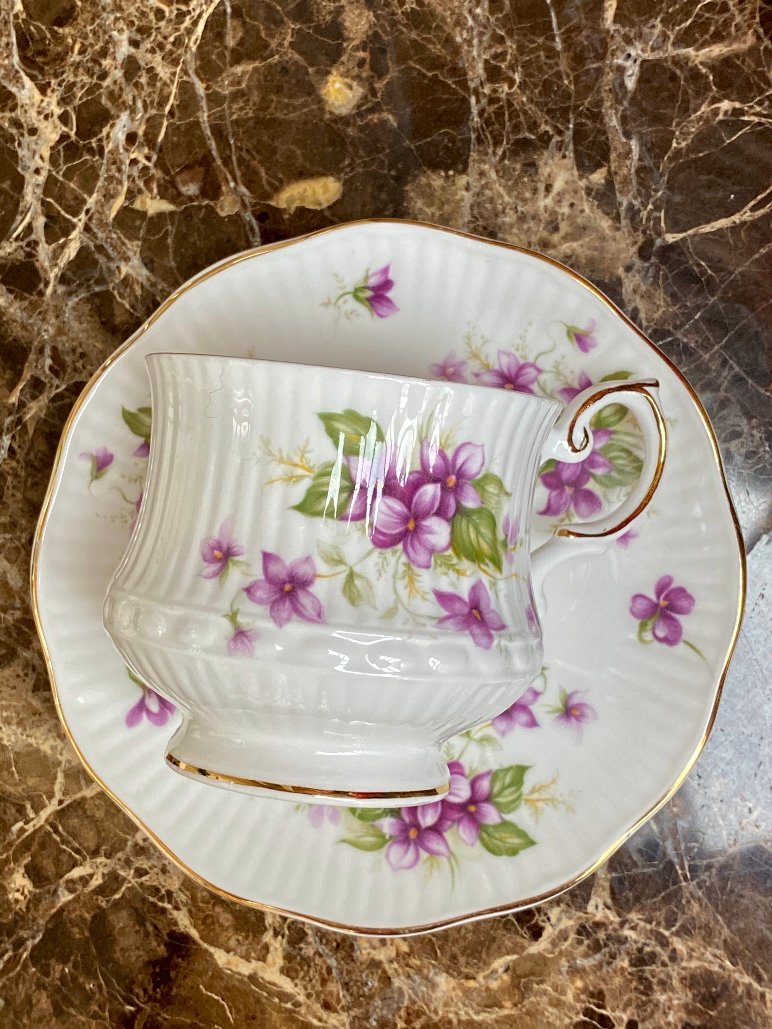 VINTAGE QUEENS VIOLETES CAFFEECUP AND SAUCER BONE CHINA - Gina Decor