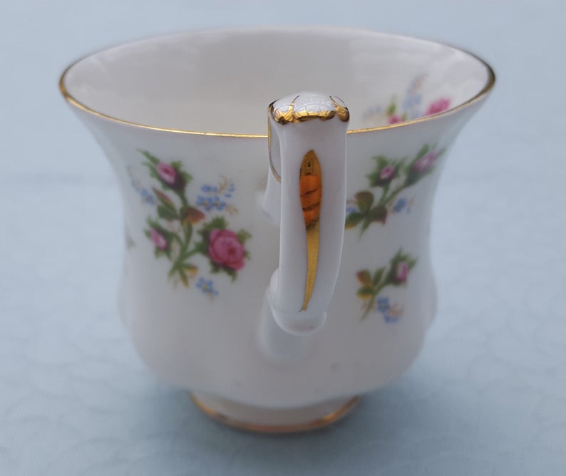Royal Albert Winsome vintage Teacup and saucer - Bone China England - Gina Decor