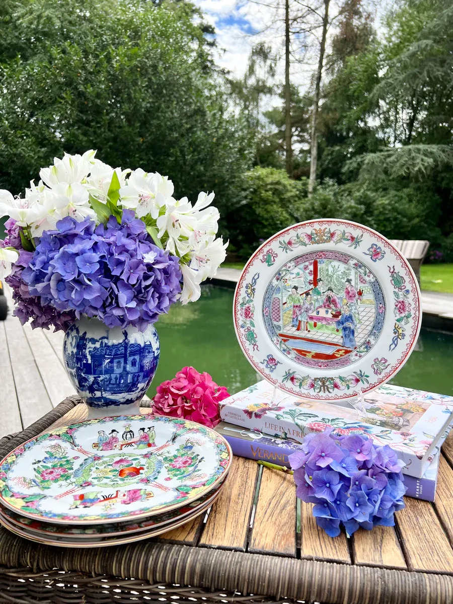 Porcelain Decorative Plates(4 pieces) Hand Painted China