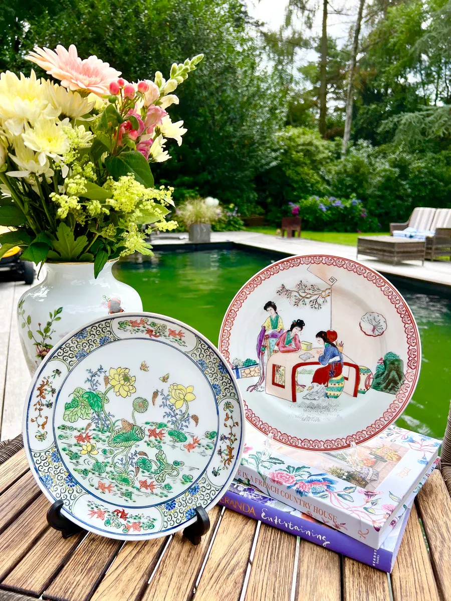 Porcelain Decorative Plates(2 pieces) Hand Painted China